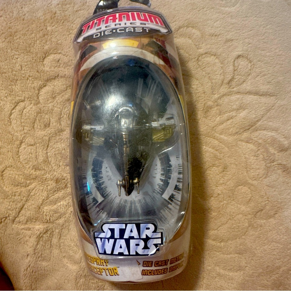 Star Wars MicroMachine FIRESPRAY INTERCEPTOR PATROL SHIP Hasbro Titanium Series